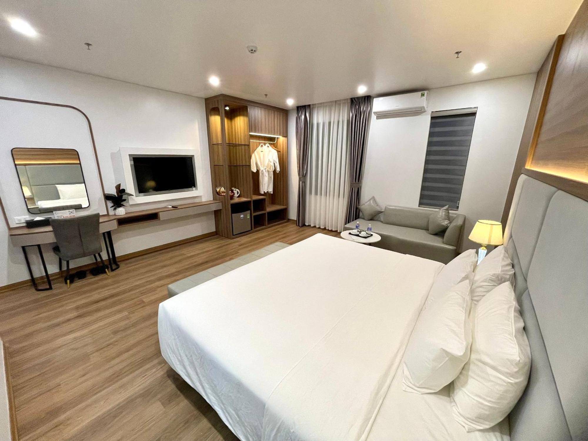 Central Halong Hotel Ha Long Exterior photo